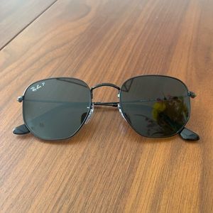 Ray-Ban hexagonal legend Polarized black size medium
